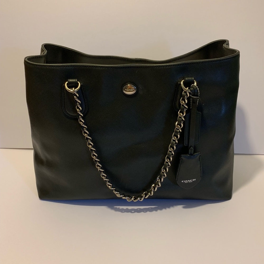 ❌Sold❌Coach Handbag in Silver Strap